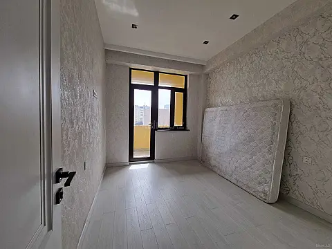 Satılır 2 otaqlı mənzil 53 m²
