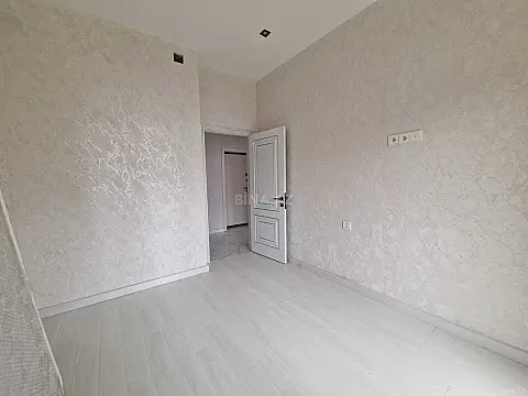 Satılır 2 otaqlı mənzil 53 m²