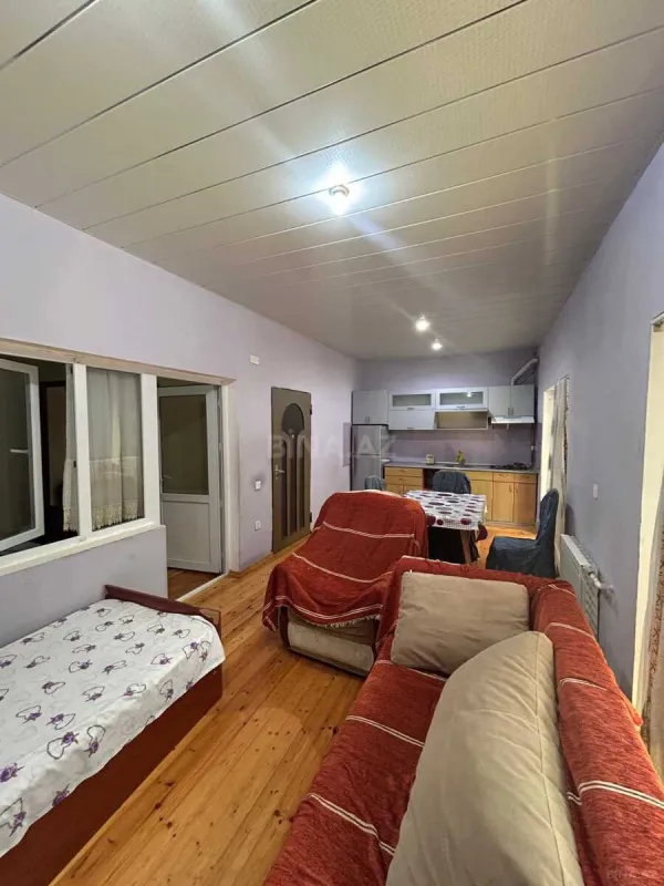 Kirayə verilir 2 otaqlı həyət evi 55 m²