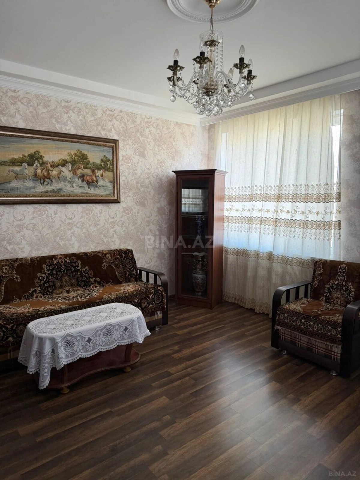 Satılır 2 otaqlı mənzil 61 m²