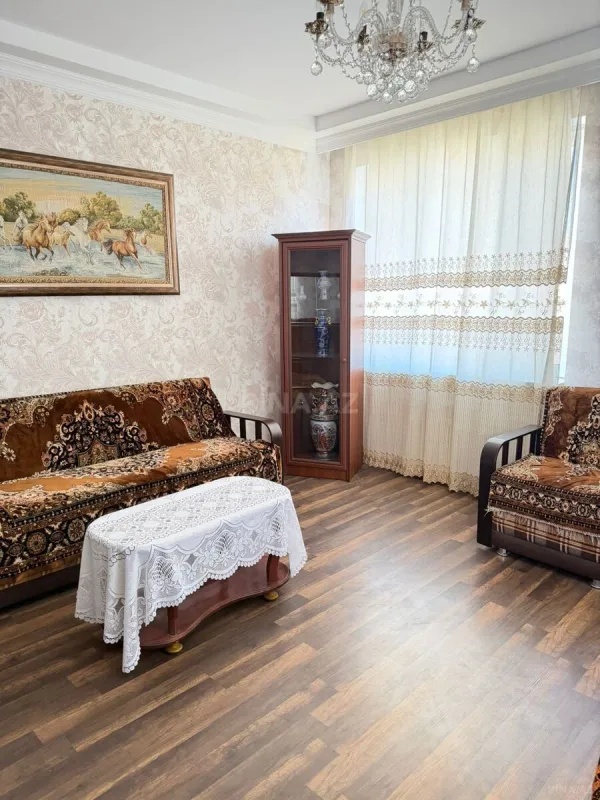 Satılır 2 otaqlı mənzil 61 m²