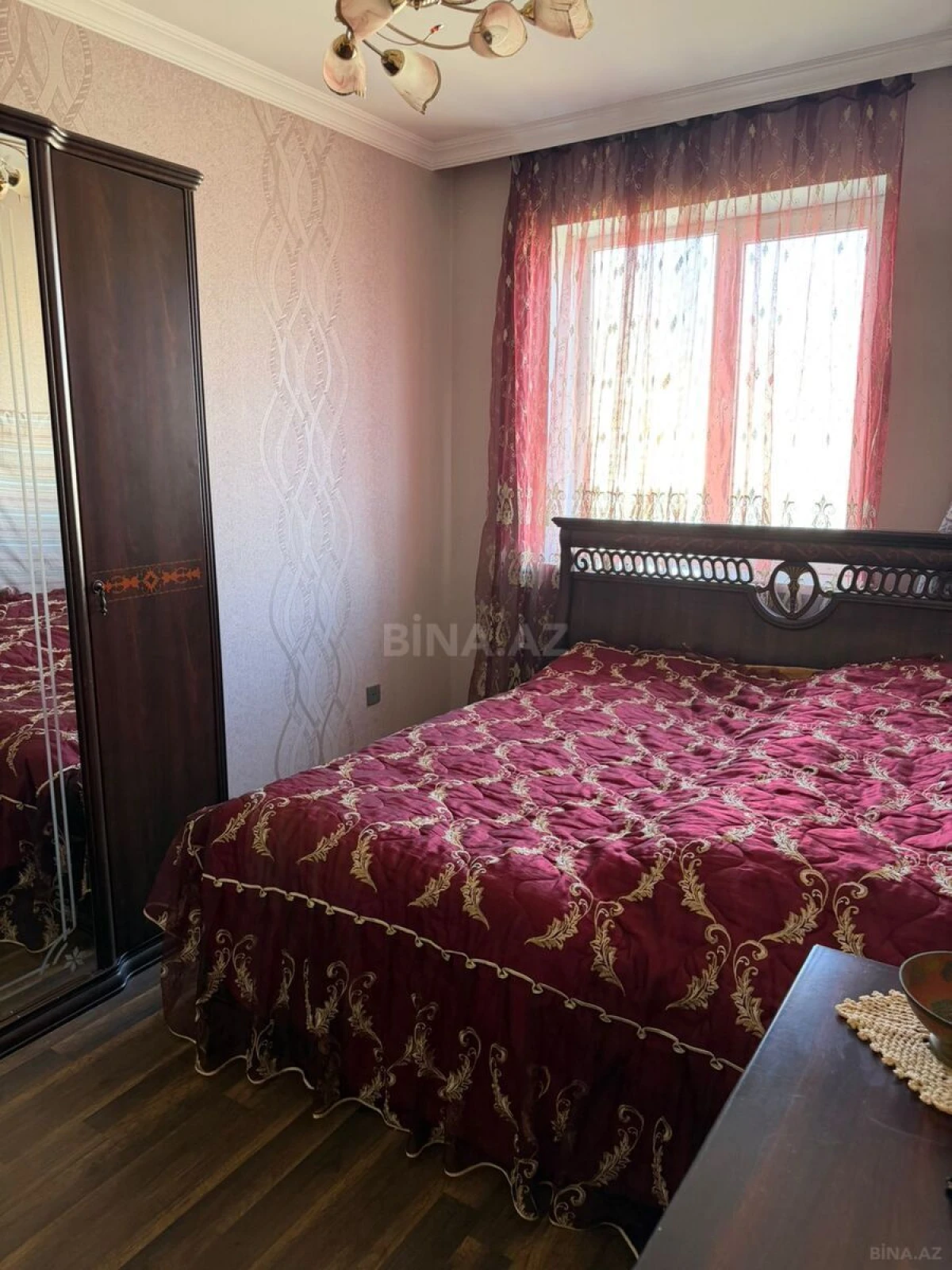 Satılır 2 otaqlı mənzil 61 m²
