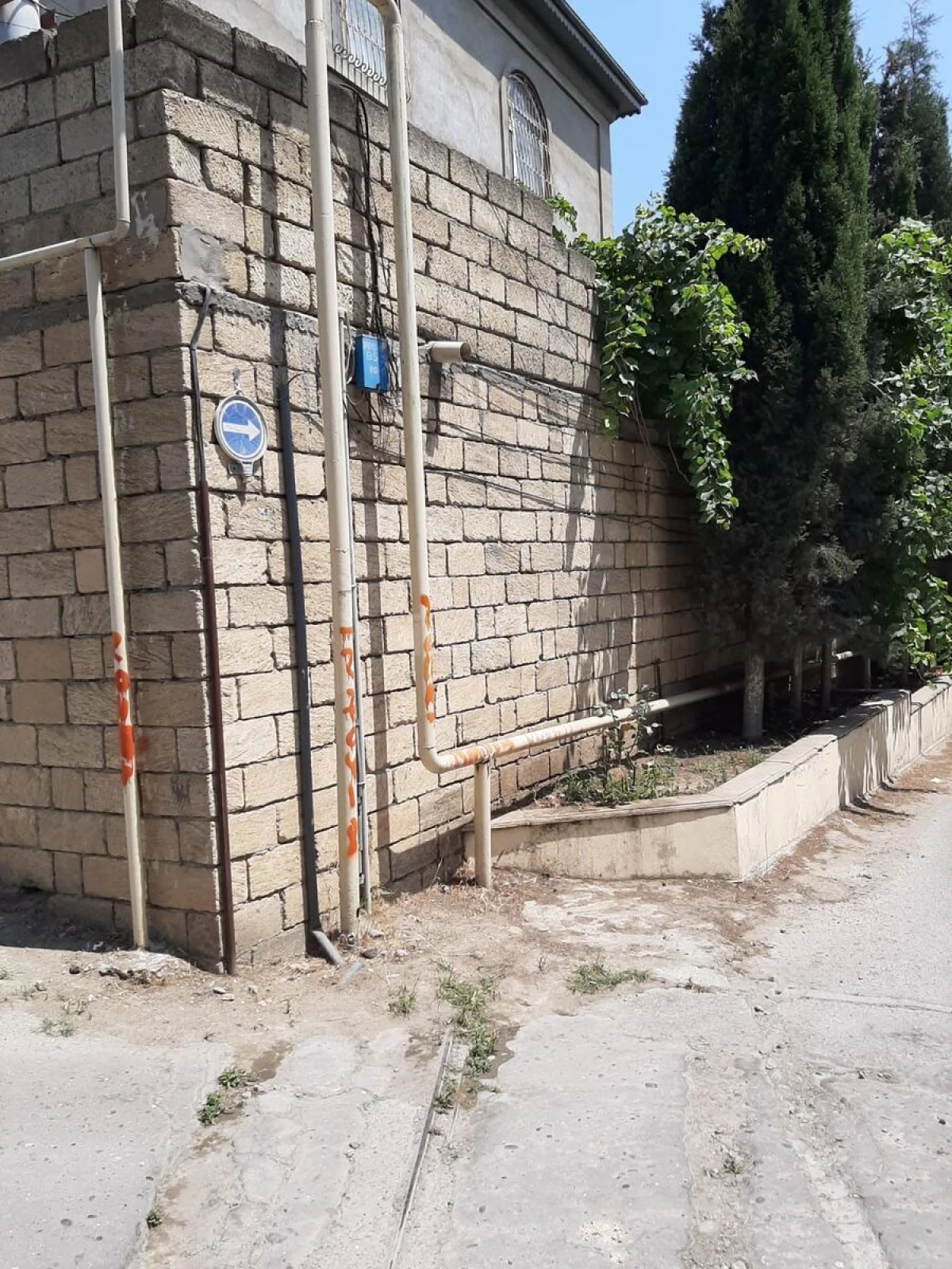 Satılır 6 otaqlı həyət evi 540 m²