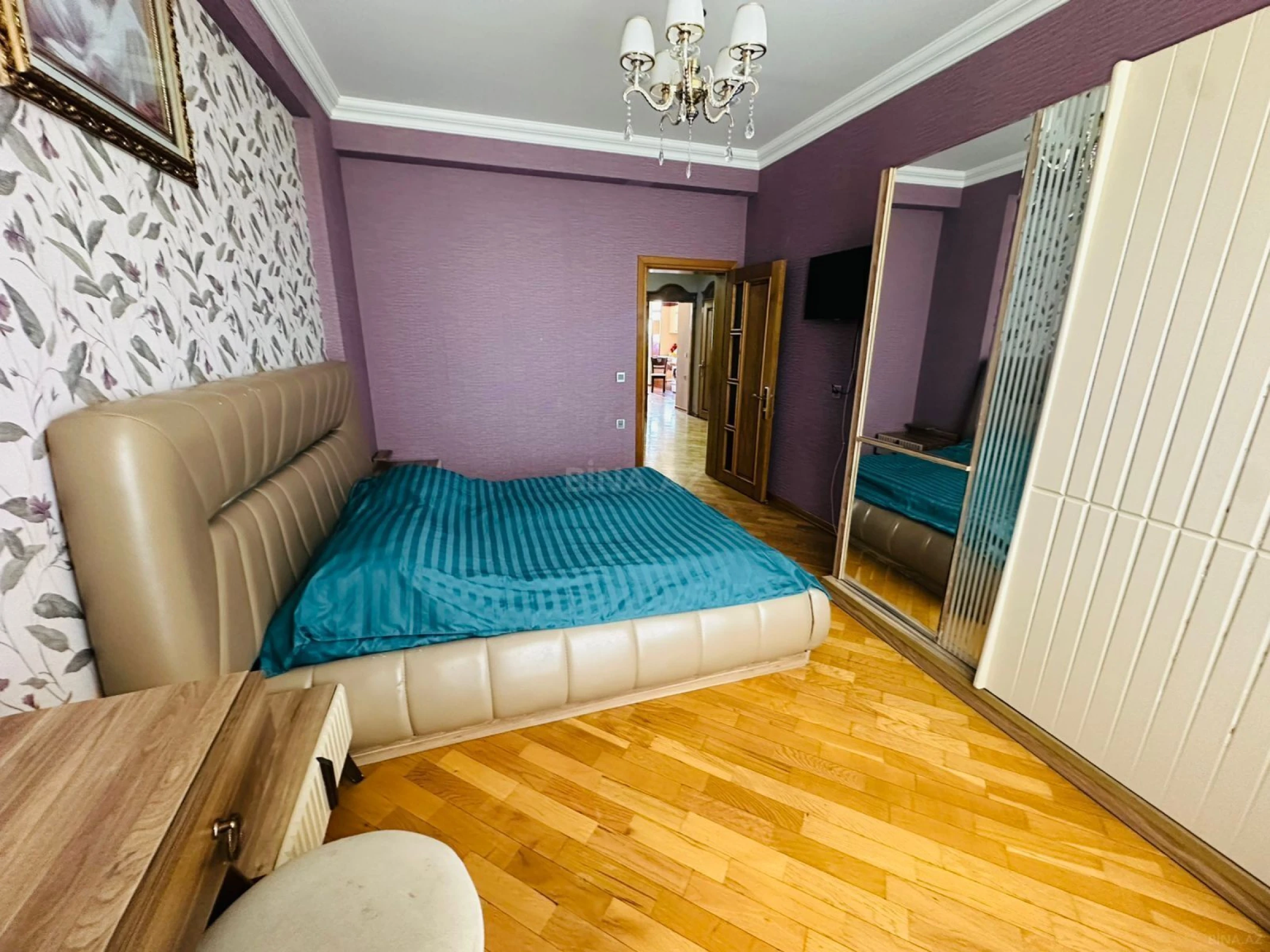 Satılır 3 otaqlı mənzil 115 m²