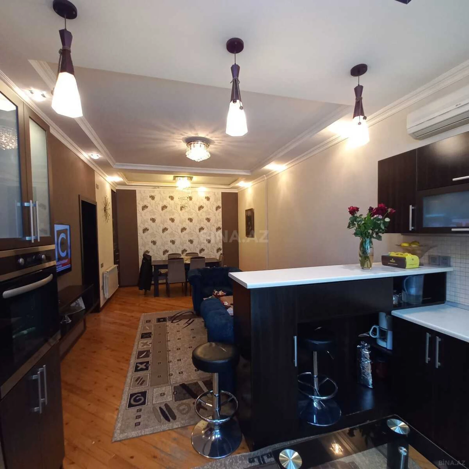 Satılır 3 otaqlı mənzil 92 m²