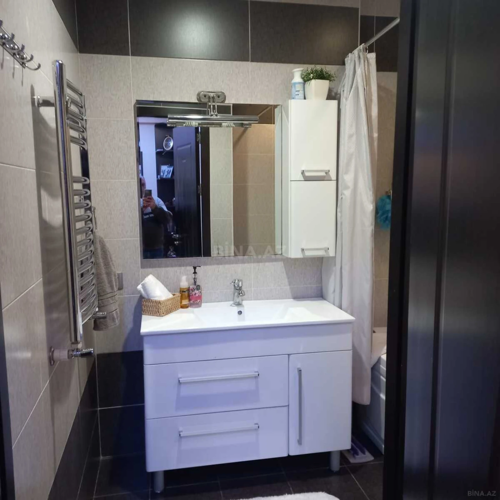 Satılır 3 otaqlı mənzil 92 m²