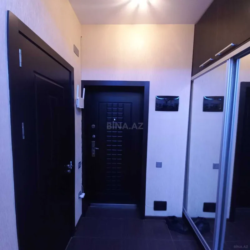 Satılır 3 otaqlı mənzil 92 m²