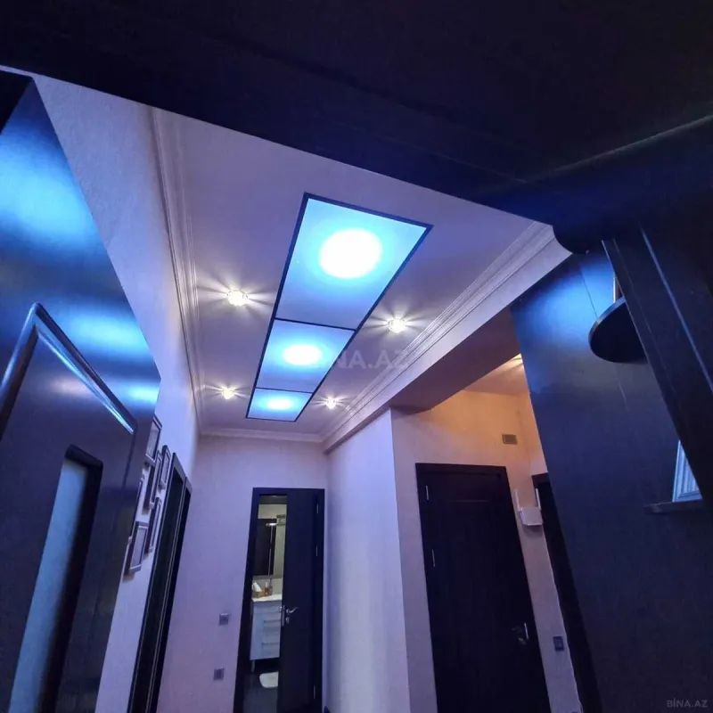 Satılır 3 otaqlı mənzil 92 m²