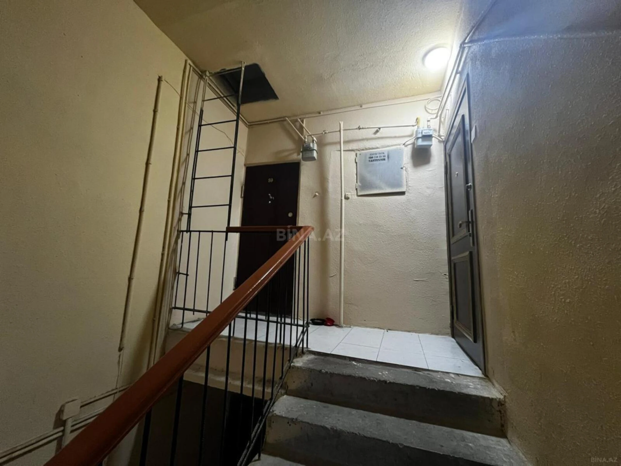 Satılır 2 otaqlı mənzil 70 m²