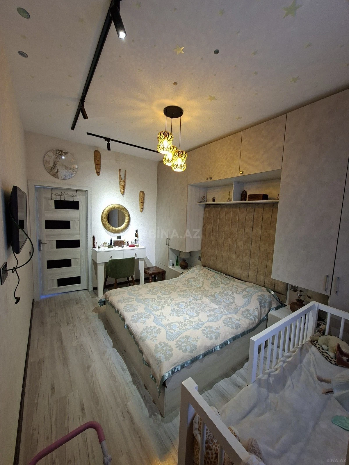 Satılır 2 otaqlı mənzil 65 m²