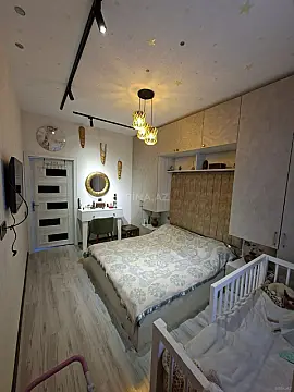 Satılır 2 otaqlı mənzil 65 m²