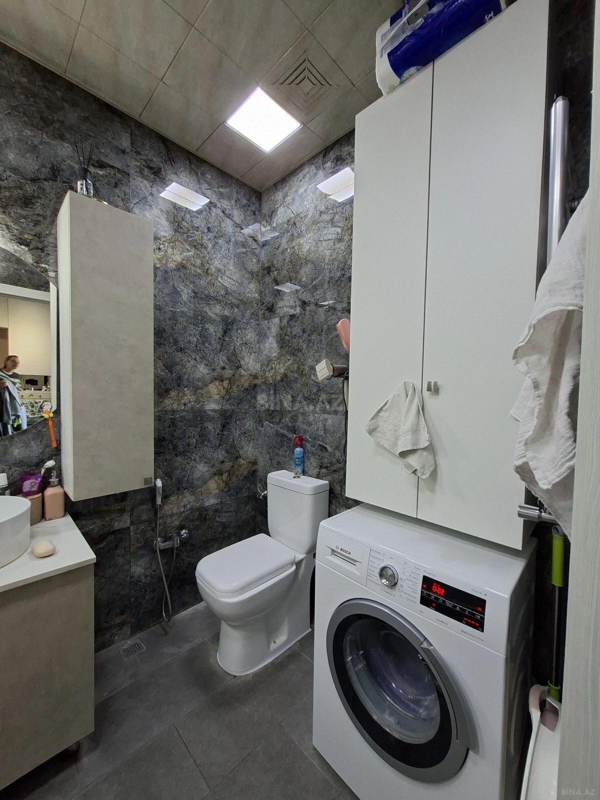 Satılır 2 otaqlı mənzil 65 m²