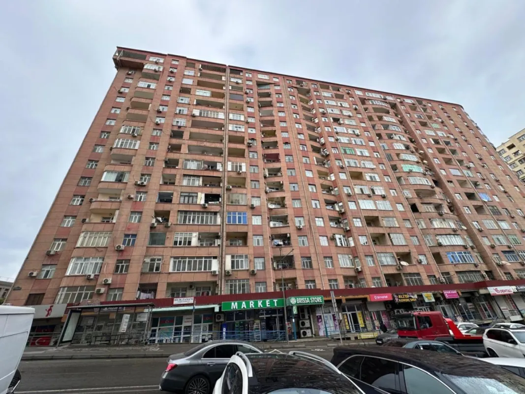 Satılır 3 otaqlı mənzil 95 m²