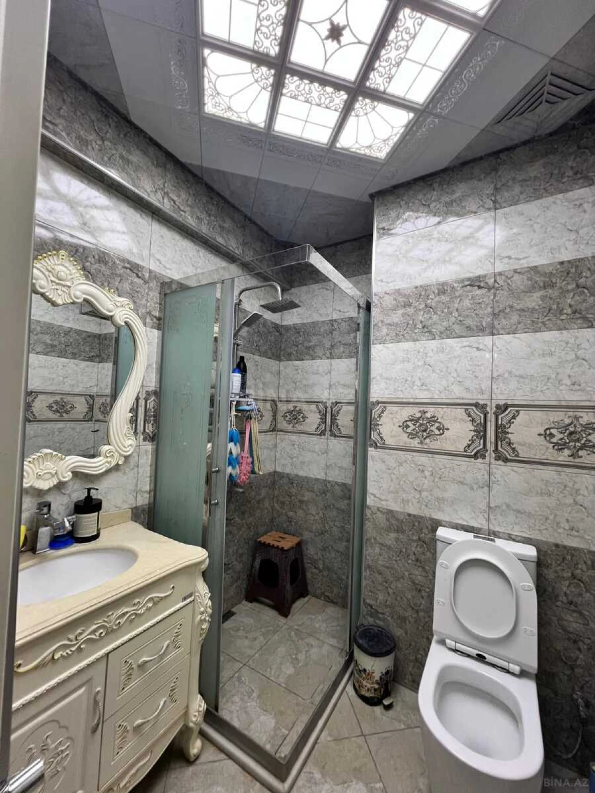 Satılır 3 otaqlı mənzil 120 m²