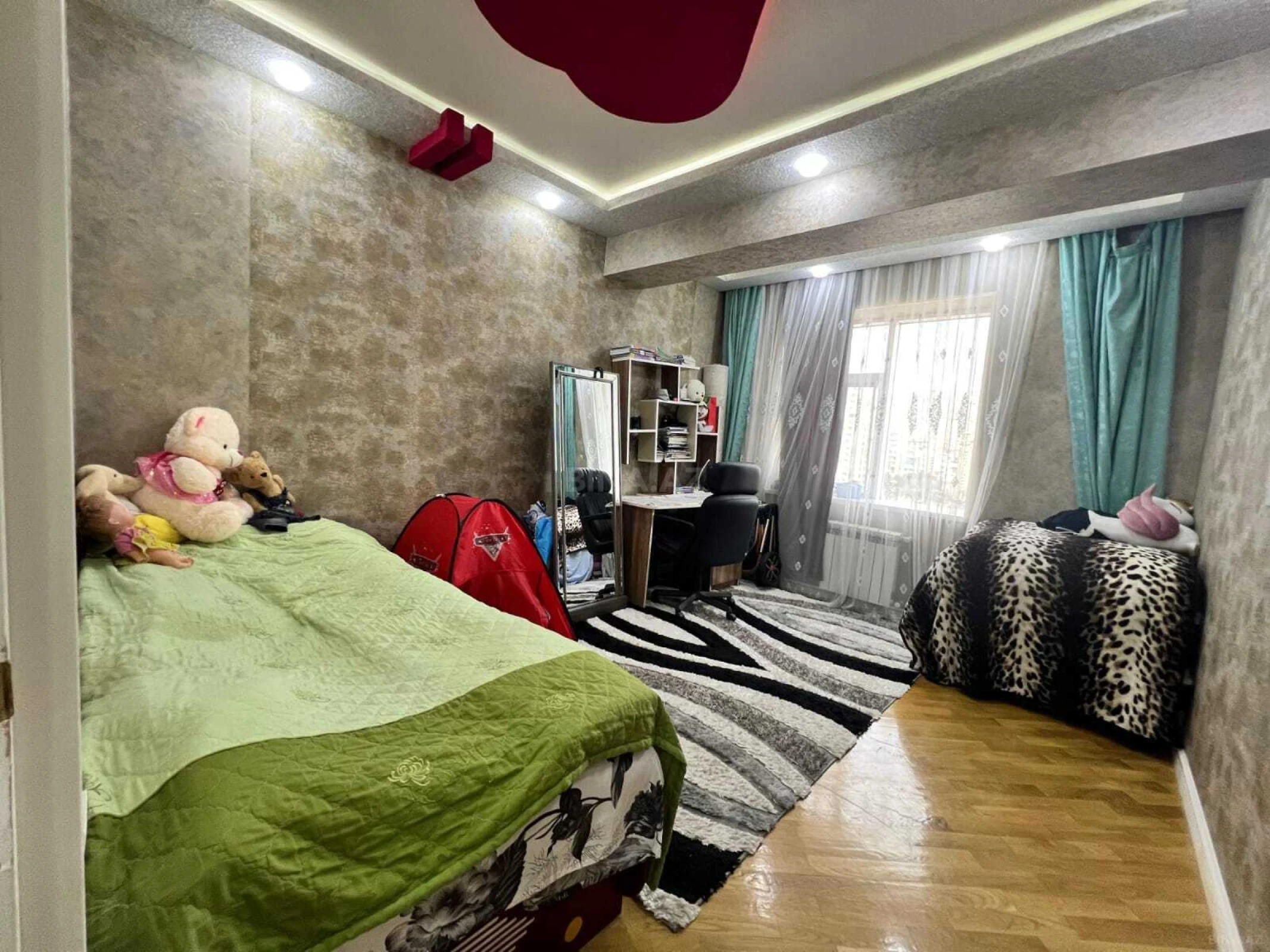 Satılır 3 otaqlı mənzil 120 m²