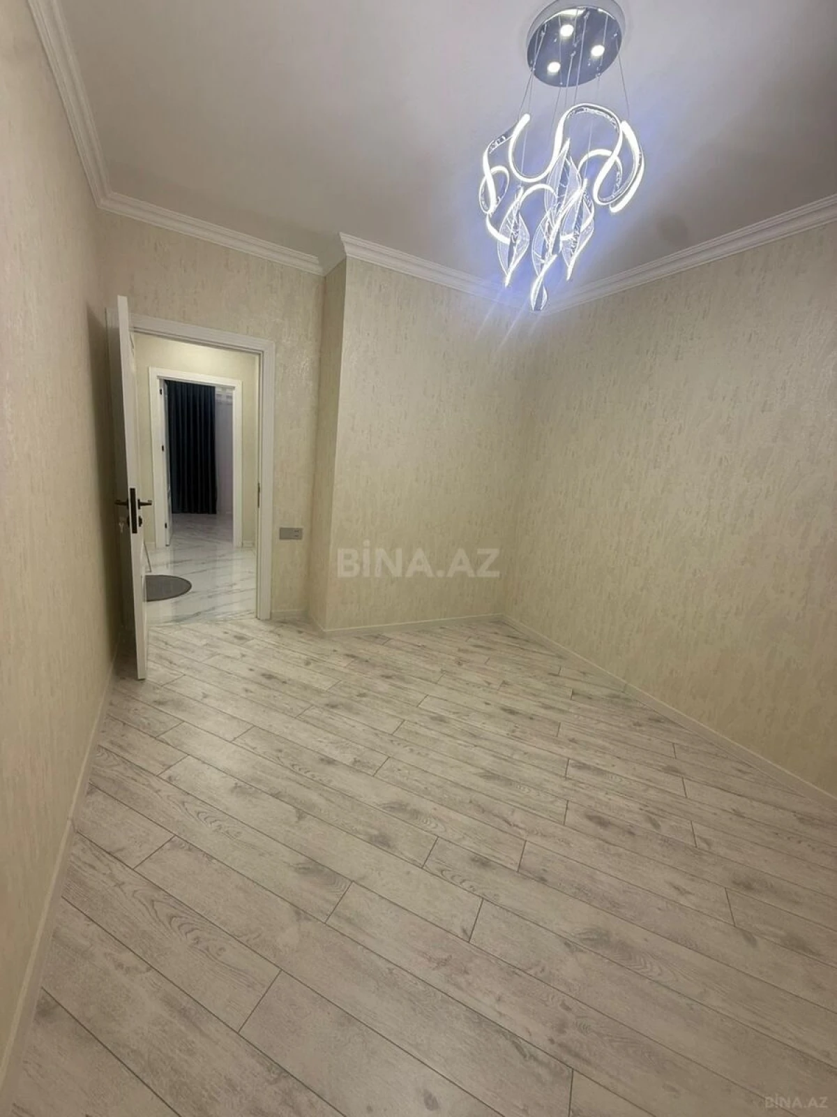 Satılır 3 otaqlı mənzil 62 m²