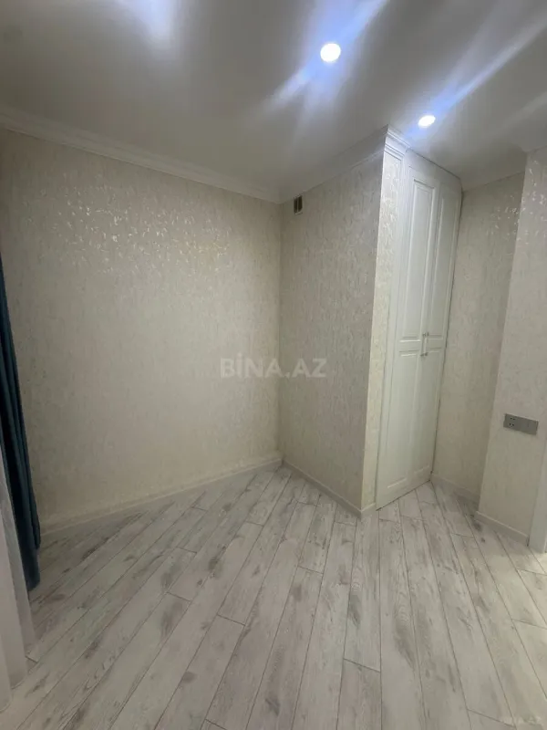 Satılır 3 otaqlı mənzil 62 m²