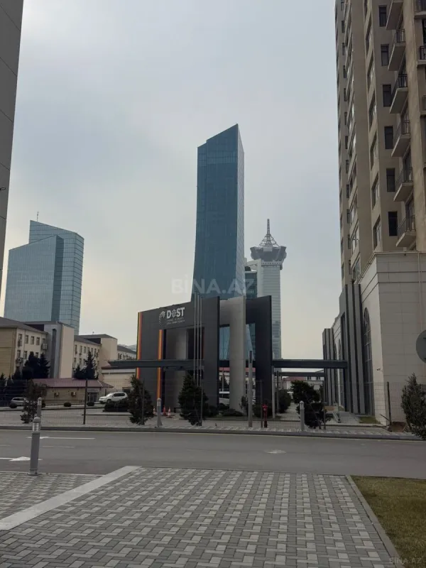 Kirayə verilir 3 otaqlı mənzil 173 m²