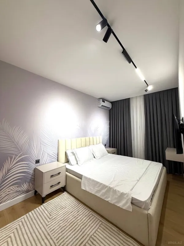 Kirayə verilir 2 otaqlı mənzil 80 m²