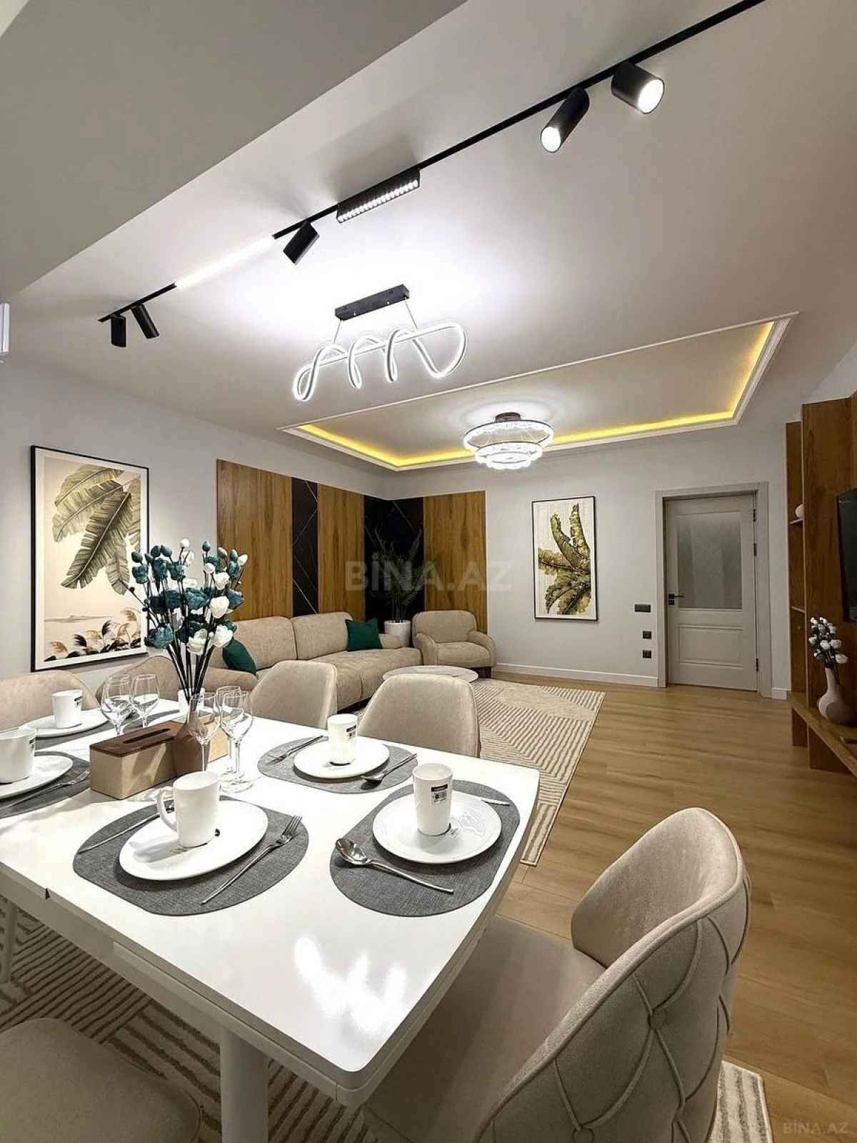 Kirayə verilir 2 otaqlı mənzil 80 m²