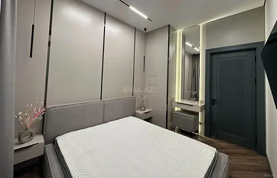 Kirayə verilir 2 otaqlı mənzil 75 m²