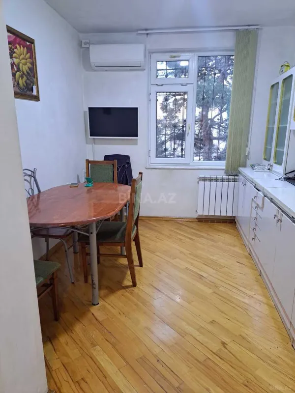 Satılır 3 otaqlı mənzil 75 m²
