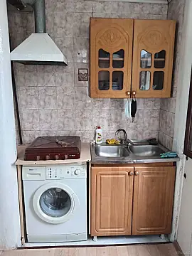 Kirayə verilir 2 otaqlı mənzil 40 m²