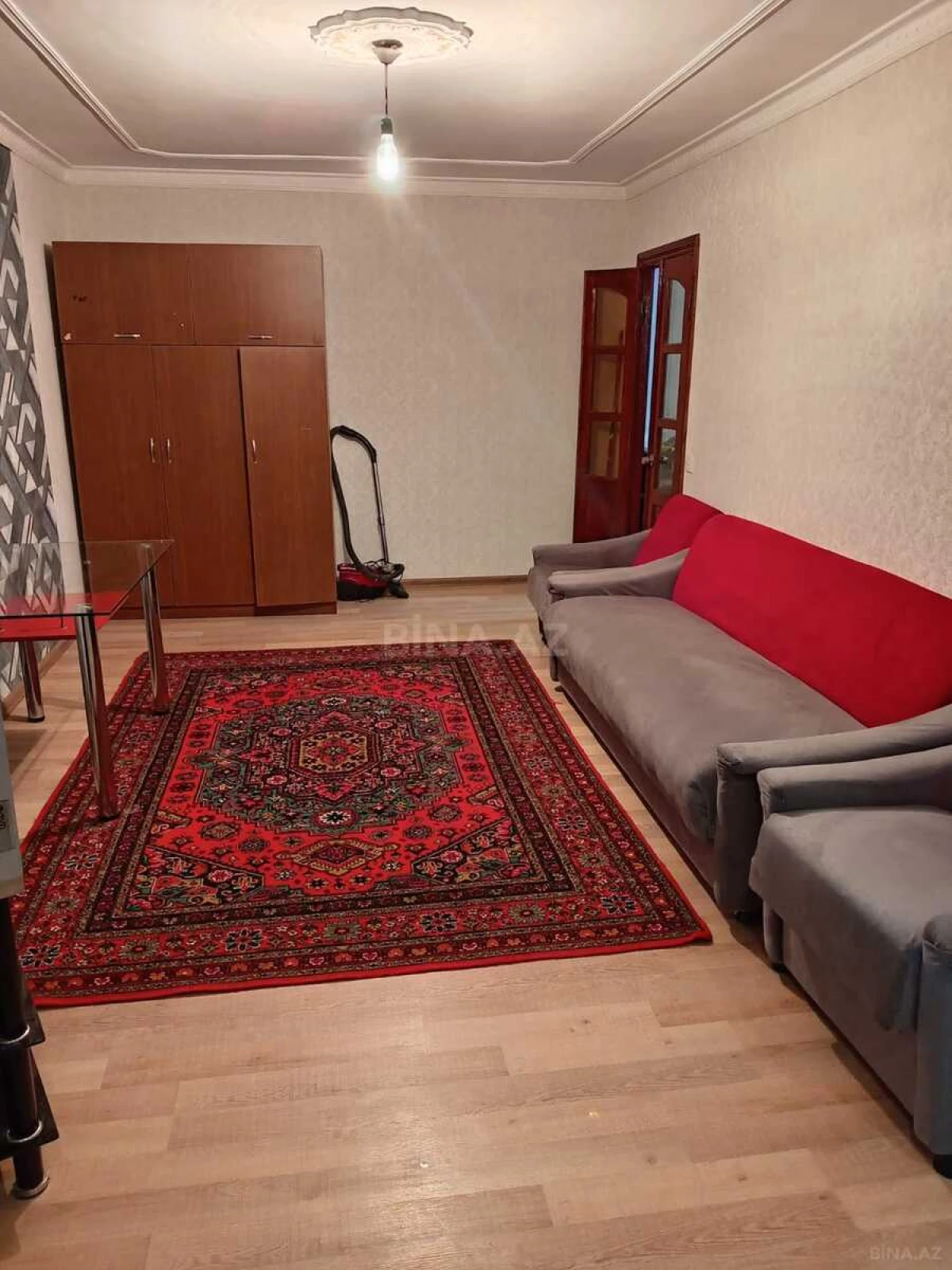 Kirayə verilir 2 otaqlı mənzil 40 m²