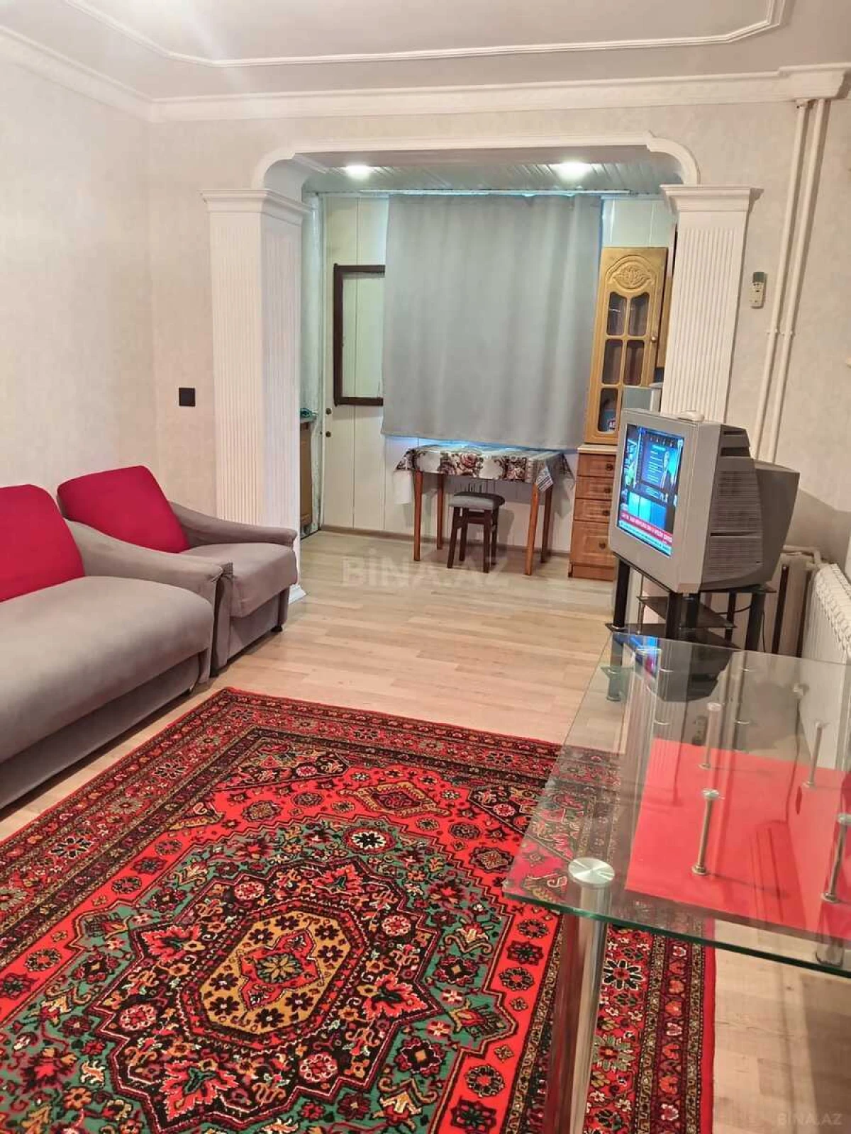 Kirayə verilir 2 otaqlı mənzil 40 m²