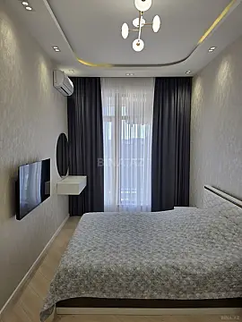Kirayə verilir 2 otaqlı mənzil 70 m²