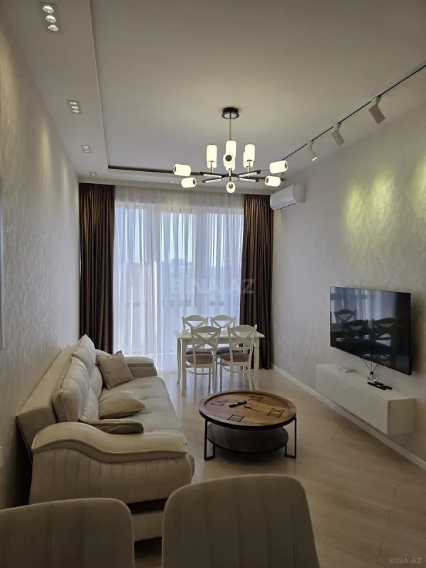 Kirayə verilir 2 otaqlı mənzil 70 m²