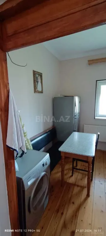 Kirayə verilir 4 otaqlı həyət evi 200 m²