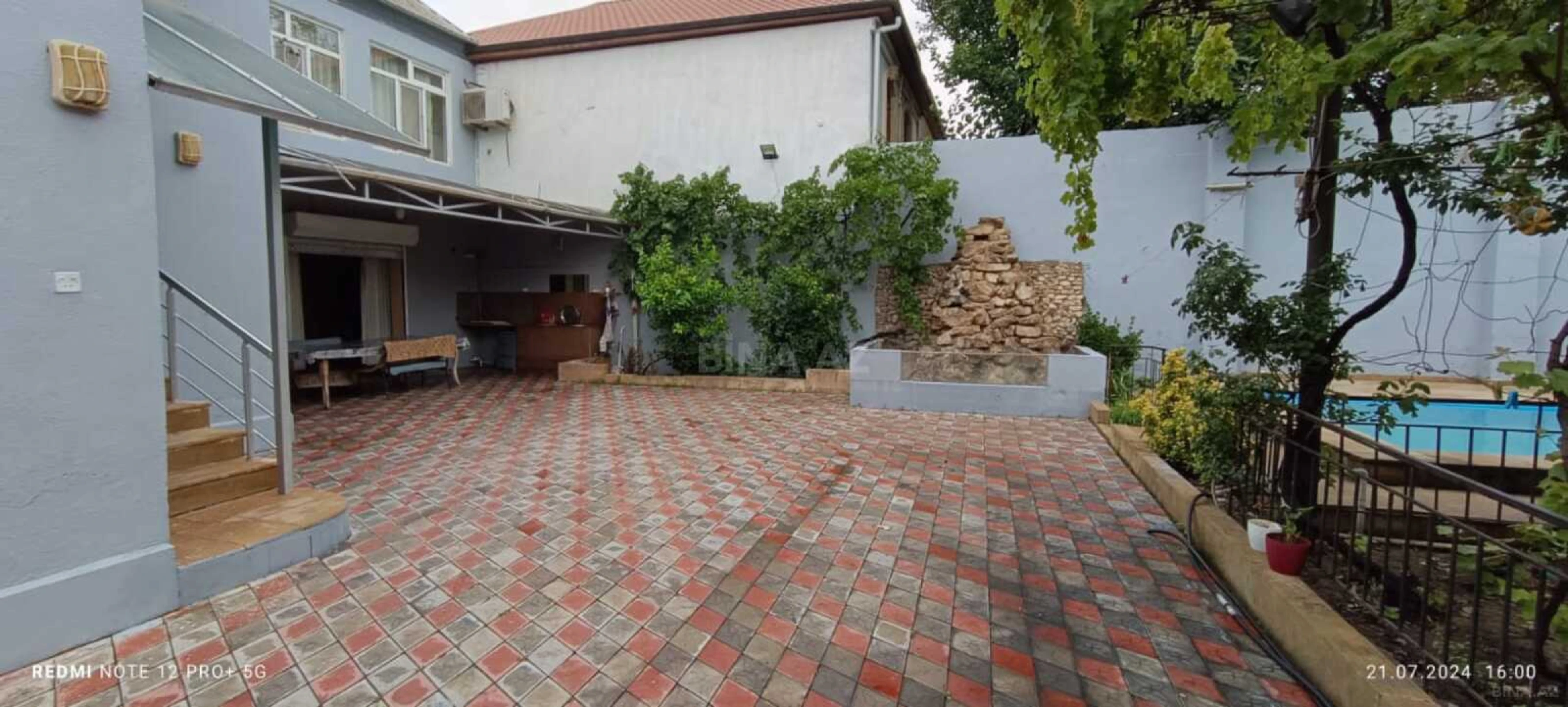 Kirayə verilir 4 otaqlı həyət evi 200 m²