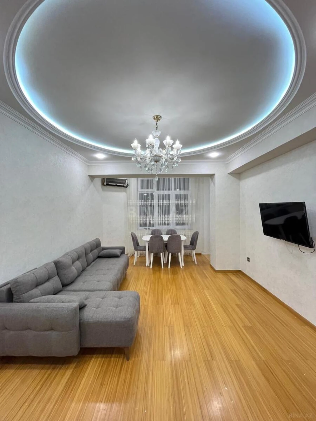 Satılır 2 otaqlı mənzil 55 m²