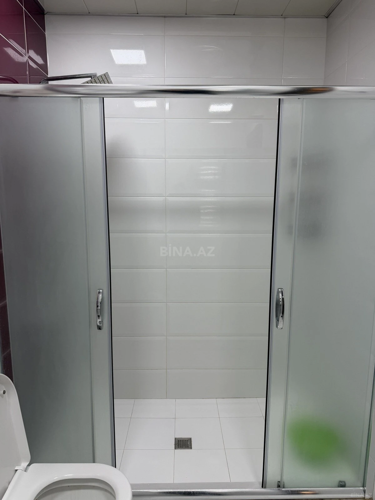 Kirayə verilir 2 otaqlı mənzil 96 m²