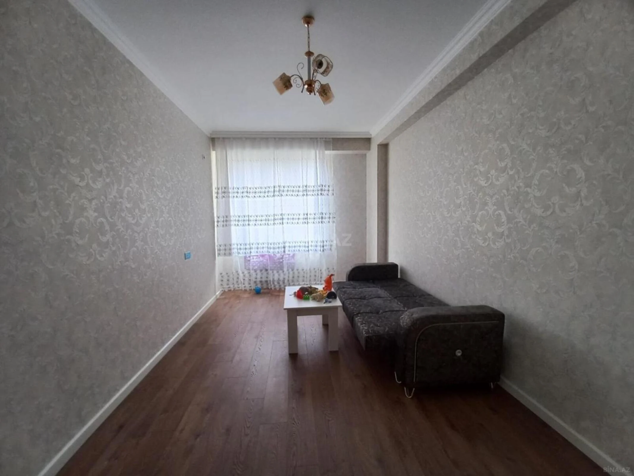 Kirayə verilir 2 otaqlı mənzil 60 m²