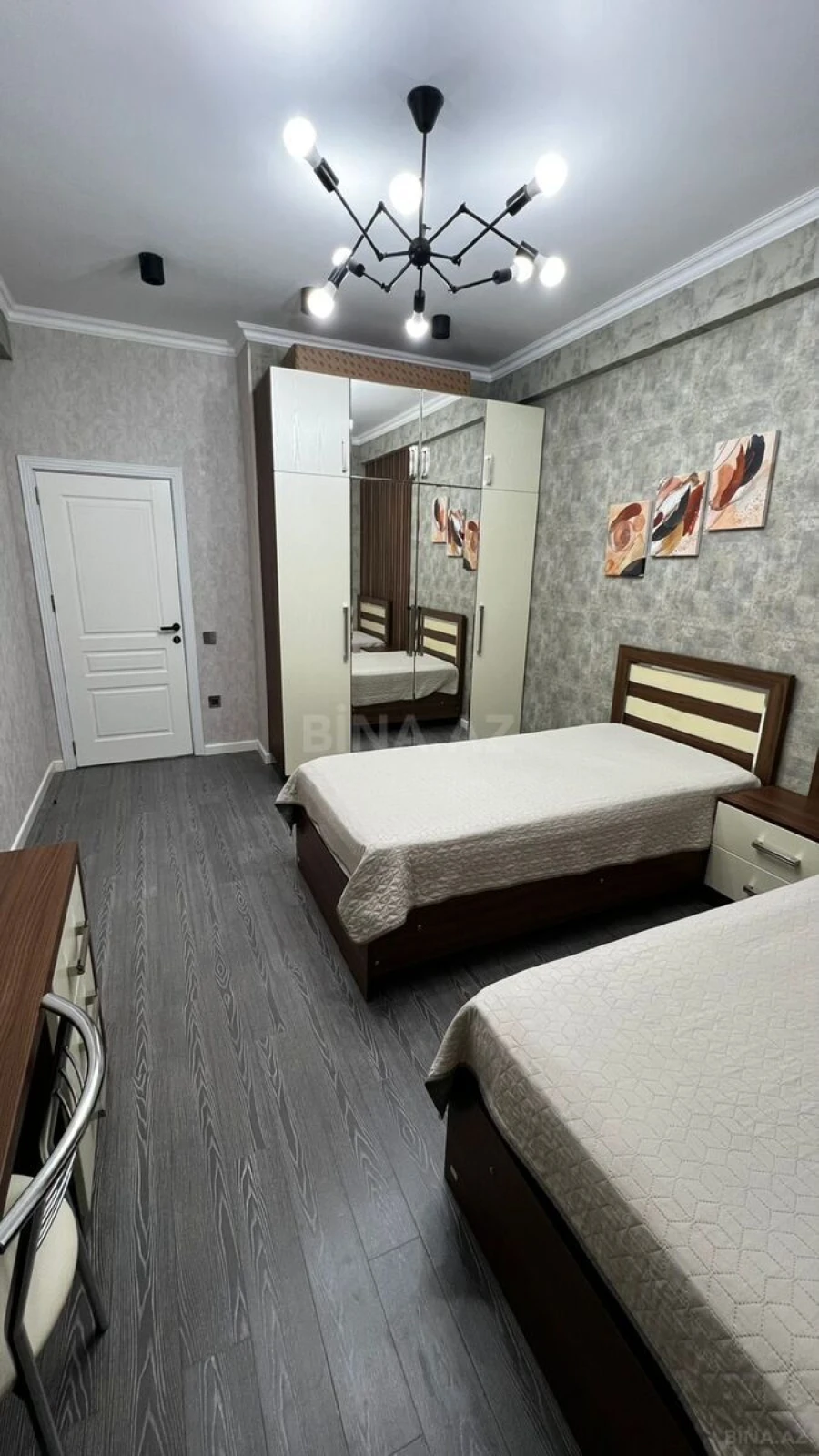 Kirayə verilir 3 otaqlı mənzil 114 m²