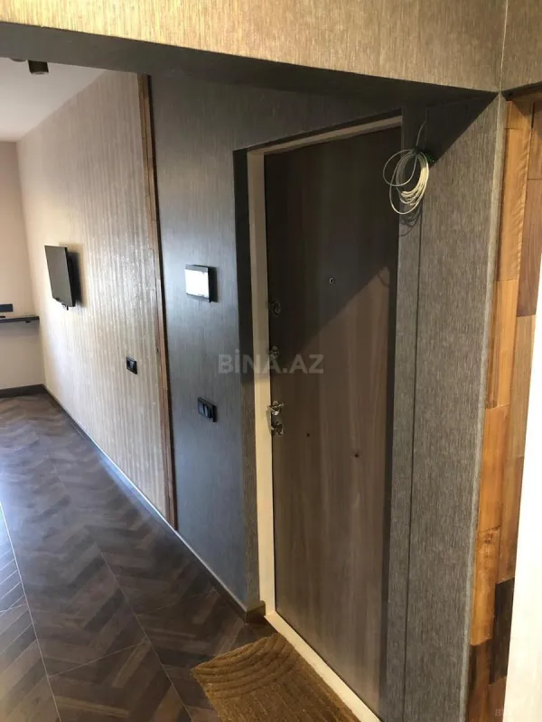 Satılır 2 otaqlı mənzil 67 m²