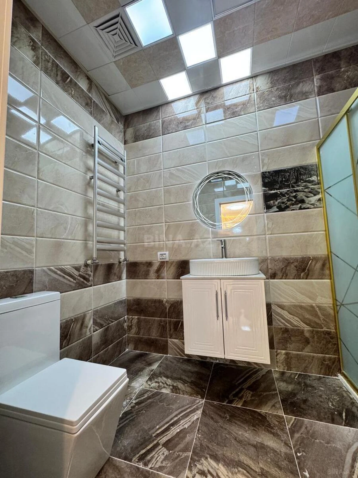 Satılır 3 otaqlı mənzil 113 m²