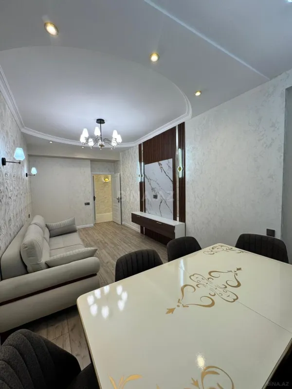 Satılır 3 otaqlı mənzil 113 m²