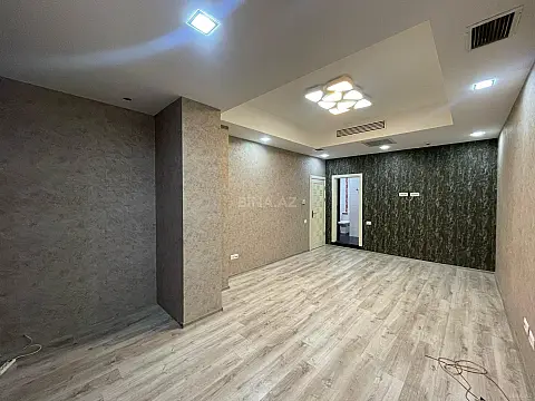 Kirayə verilir 3 otaqlı ofis 110 m²