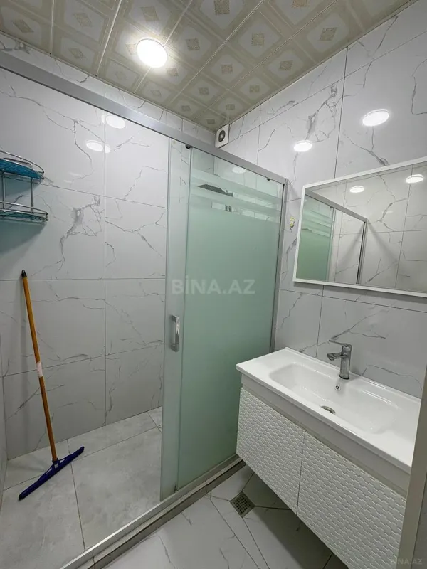 Kirayə verilir 2 otaqlı mənzil 50 m²