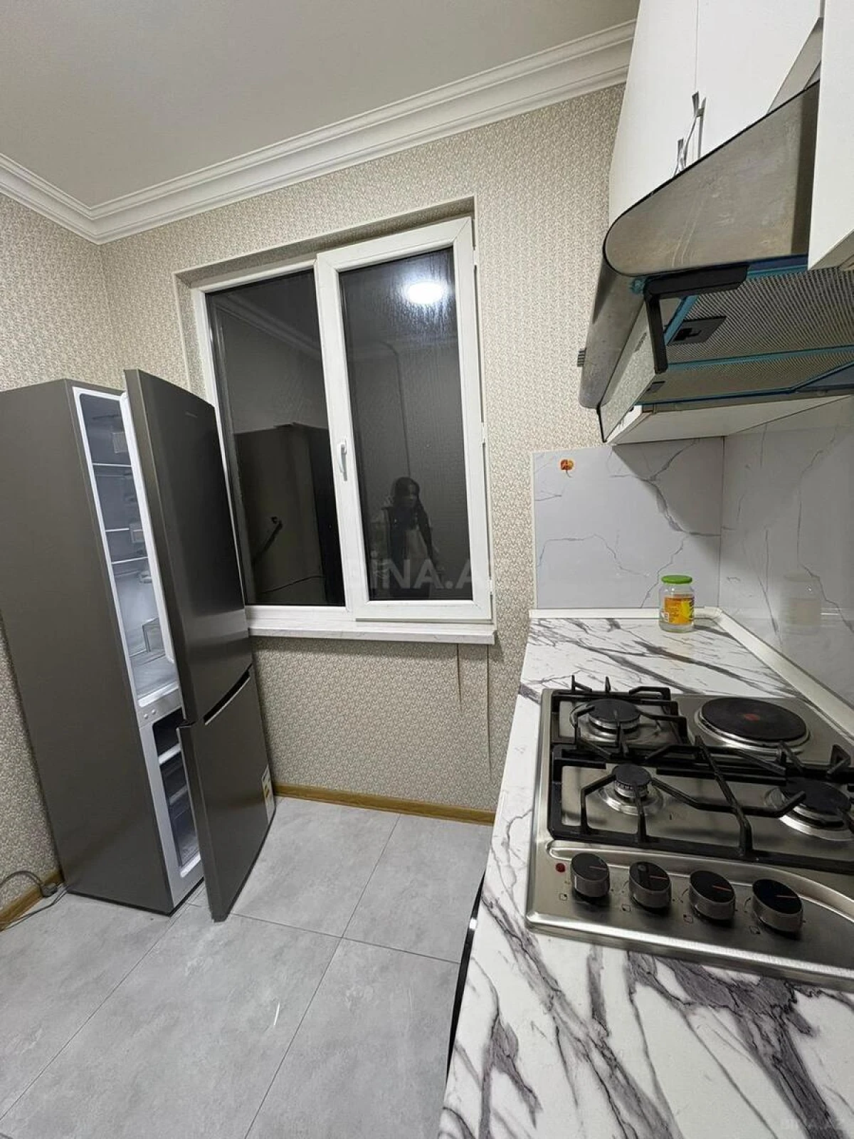 Kirayə verilir 2 otaqlı mənzil 50 m²