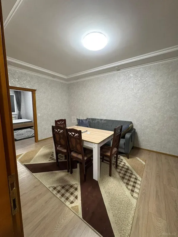 Kirayə verilir 2 otaqlı mənzil 50 m²