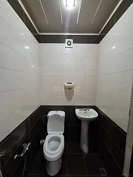 Satılır 3 otaqlı mənzil 122 m²
