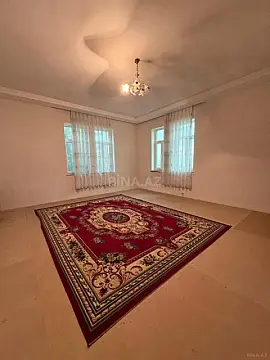 Satılır 7 otaqlı həyət evi 400 m²