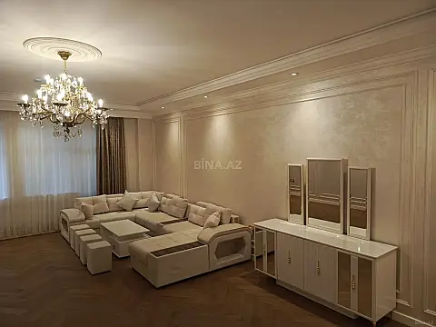 Kirayə verilir 3 otaqlı mənzil 170 m²