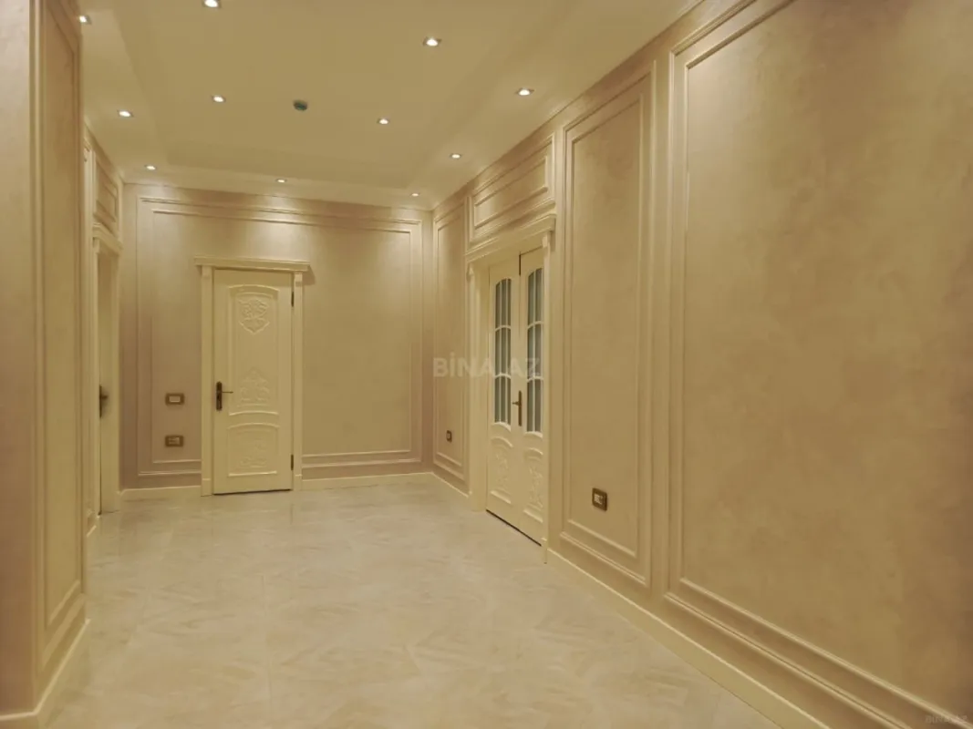 Kirayə verilir 3 otaqlı mənzil 170 m²