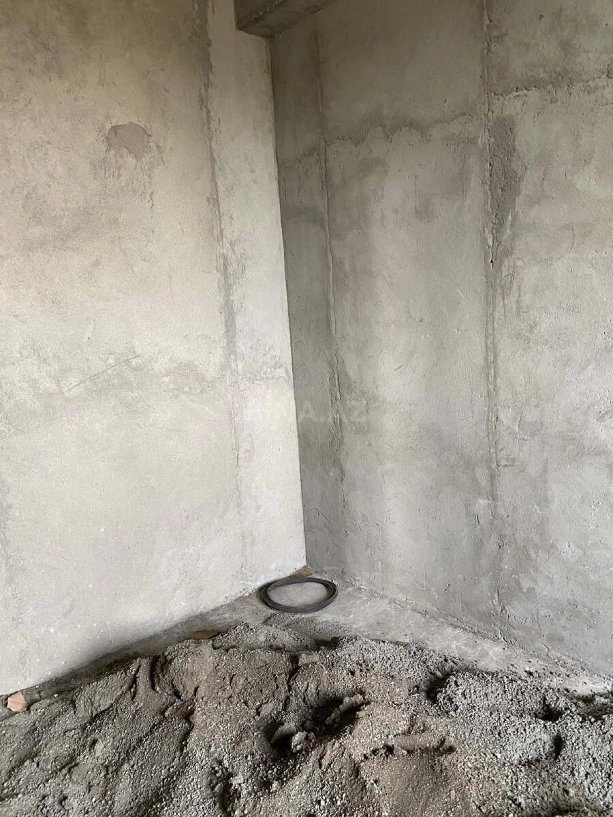 Satılır 2 otaqlı mənzil 64 m²