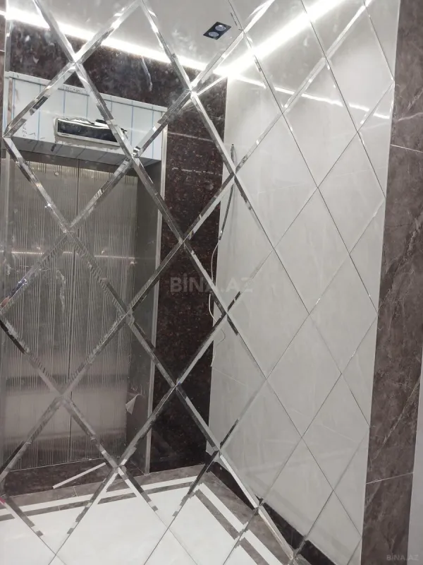 Satılır 2 otaqlı mənzil 64 m²